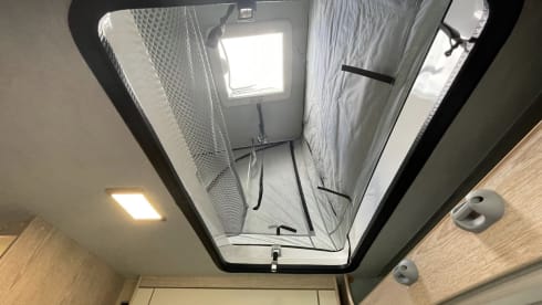 Spaßmobil – Only built this year: Pössl Summit for 5 vacationers