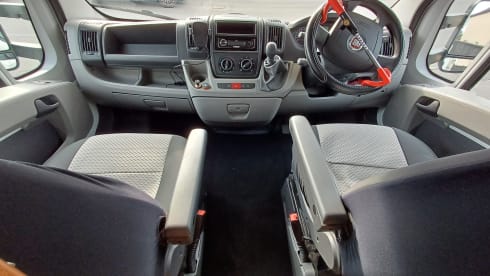 Fiat Ducato  Roller Team 6 berths
