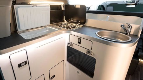 Campervan – Westfalia Ford Nugget - Campervan 4 persons