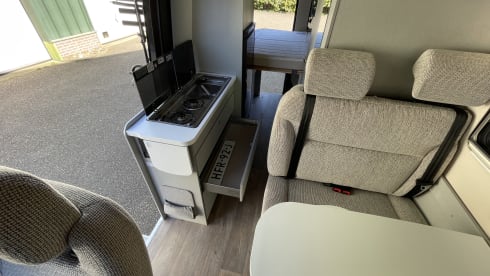 4-seater Mercedes-Benz bus from 2012