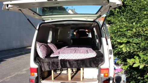 Mr T  – VW T4 - cozy for two