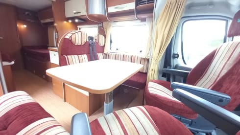 Onze Louis – 2p McLouis semi-integrated uit 2009