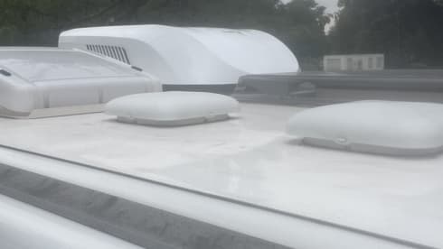 2p Hymer semi-integrated uit 2019