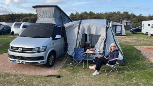 Stan – 4 berth Volkswagen campervan from 2019