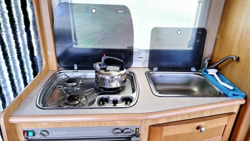 Crystall – Beautiful, neat 2-person camper