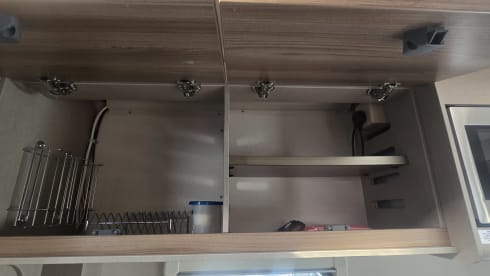 The MoHo – 6 berth Swift alcove from 2022