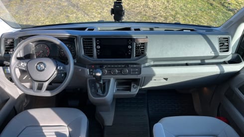 VW Grand California off-grid