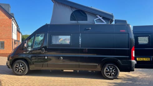 Frida  – Dreamer 55UP large campervan