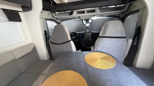 snurkmobiel – 4p Chausson semi-integrated uit 2021