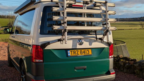 Vanziet – Custom Converted 4 Berth T6 - perfect for your next adventure 