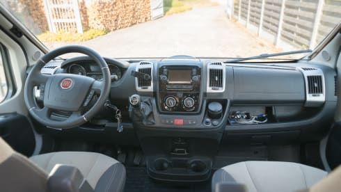 Beautiful Camper, Compact & Quality. Knaus Boxstar Street