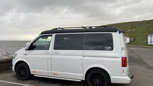 Nessa – 4 berth VW camper