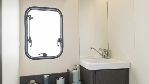 New, Kronos 284TL 2021, fully equipped mobile home