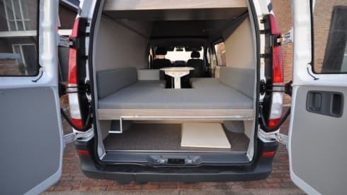 Type 3a – Adventurous and compact Mercedes Vito