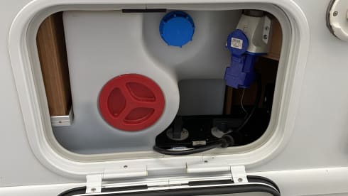 Beauty  – 2p Knaus semi-integrated uit 2026