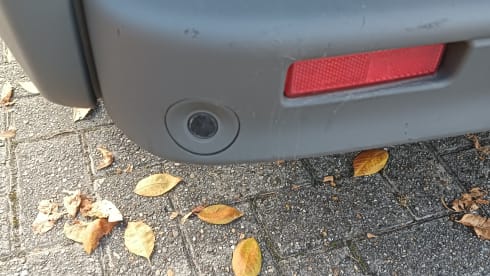2p Renault bus uit 2010