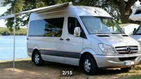 Silberpfeil – Sprinter with hotel bed