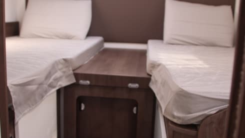 SUPER PROMOTION à partir du 16/8 Ford Benimar 2024 Cocoon lits jumeaux