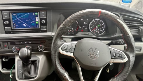 Ruby Roamer – 4 berth Volkswagen campervan from 2023