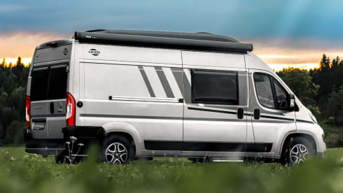Matty – Gloednieuwe carado CV640 camperbus