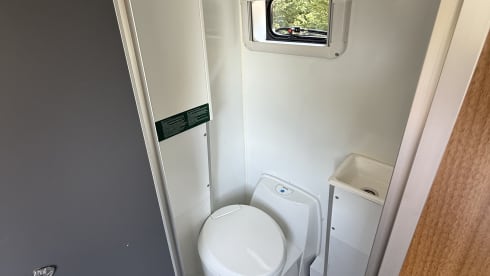 Camper – 2p Ford bus from 2015