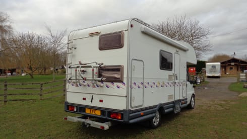 Martha – Fantastic 6 Berth Motorhome
