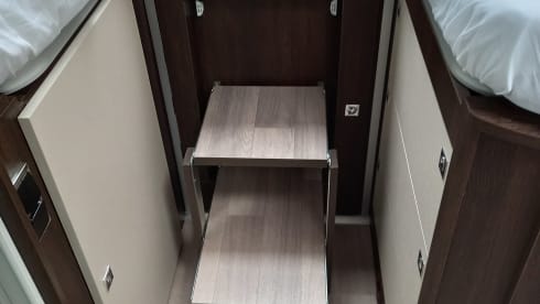 4p Benimar cocoon 463 Semi-Integral from 2021