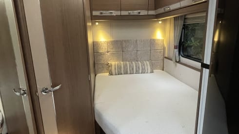 Big Berth-a – 4 berth Elddis Encore 255