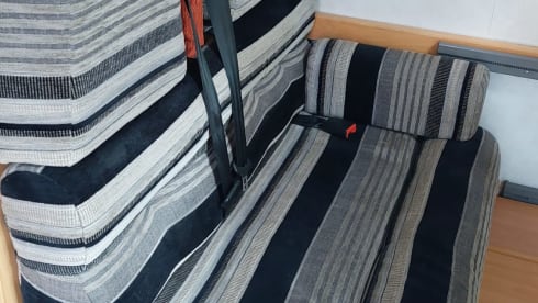Geraldine Camper – 4p Fiat alcove from 2003