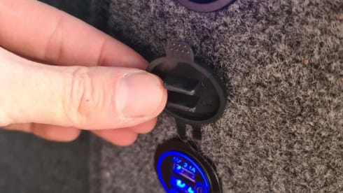 Victoria – VW Camper Van - T6 2017