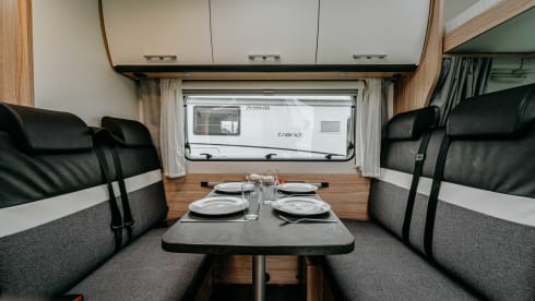 H6 – Fiat Sunlight A70 family 6 berth 2025 model