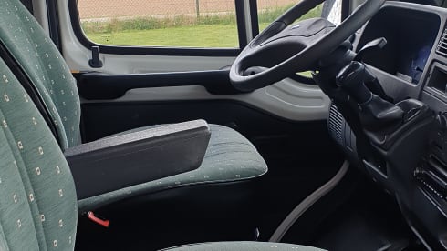 Henkie – 5p Benimar alcove from 2000