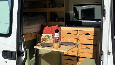 Mo – Selfbuild Opel Movano “Mo” for outdoor adventures!