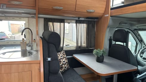 6 person camper from 2008