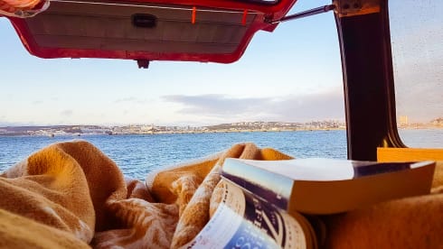 Tangerina 🍊 – Campervan Lisbon Surftrip 🏄‍♂️ Roadtrip 