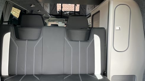 Pixie – 4 berth Volkswagen campervan from 2016