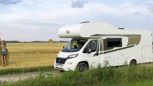 Hymer Carado A461 – Almost new family camper - 6 persons