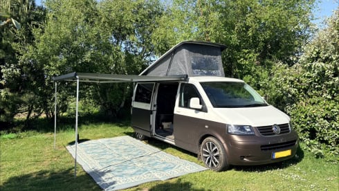 Liebertje – 5p Volkswagen campervan uit 2006