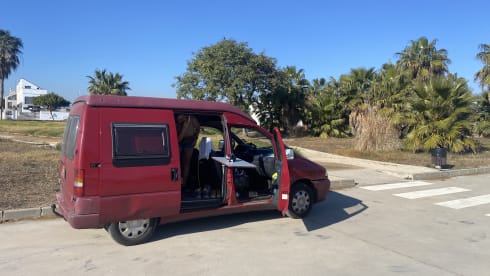 Jumpy – 4p Citroën campervan from 1999
