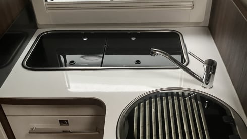 Bramper – Adventure Travel: Rent Our 4-Person Camper!