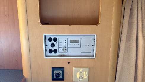 Ford semi-integrale a 4 posti letto del 2003