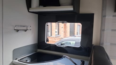 Luxury 4p Ford Kronos Roller Team 2021 for rent – Travel in comfort!