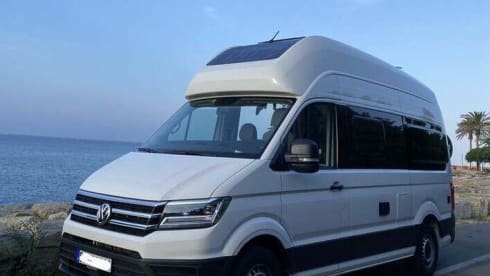 Charles – VW Grand California 600 fully equipped