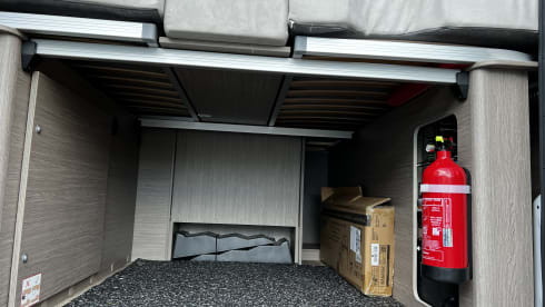 Clever Max – Just get out of everyday life...