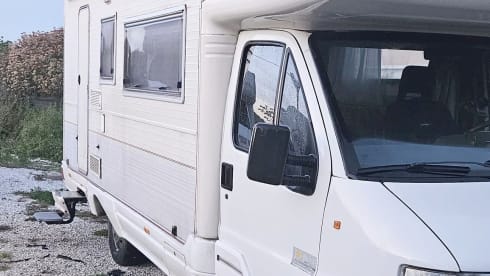 Claudio – 2500turbo diesel 7 posti letto