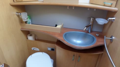 CAMPING CAR MERCEDES PILOT INTEGRAL BVA 4 PLACES