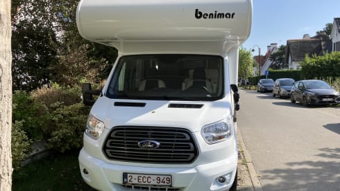 Bramper – Adventure Travel: Rent Our 4-Person Camper!