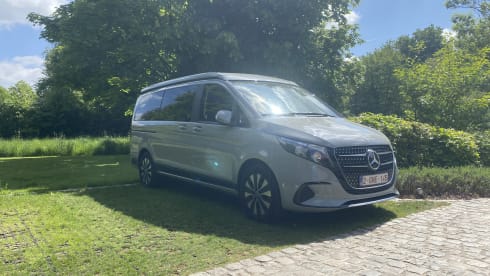 Quini – 4p Mercedes-Benz campervan uit 2025