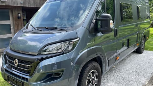 2p Benimar bus from 2021