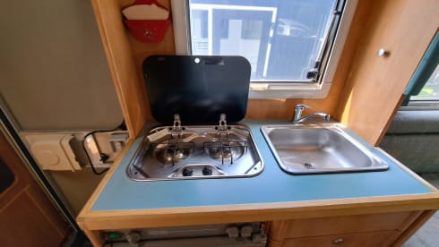 Stoere 4-persoons VW Karmann Missouri – 4er Volkswagen Alkoven aus dem Jahr 2000